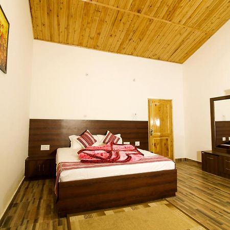 Chaman Vatika Hotel Kullu Exterior photo